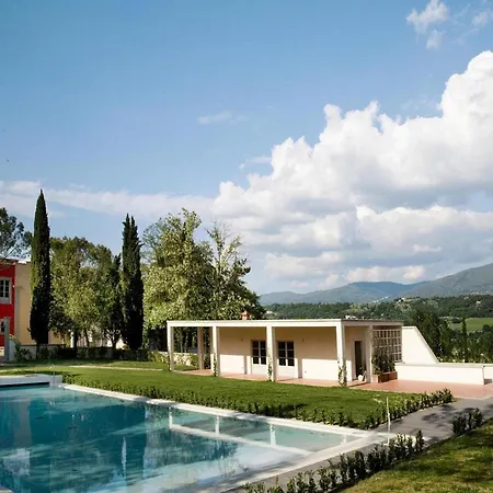 펜션 In Tuscany With Large Pool *